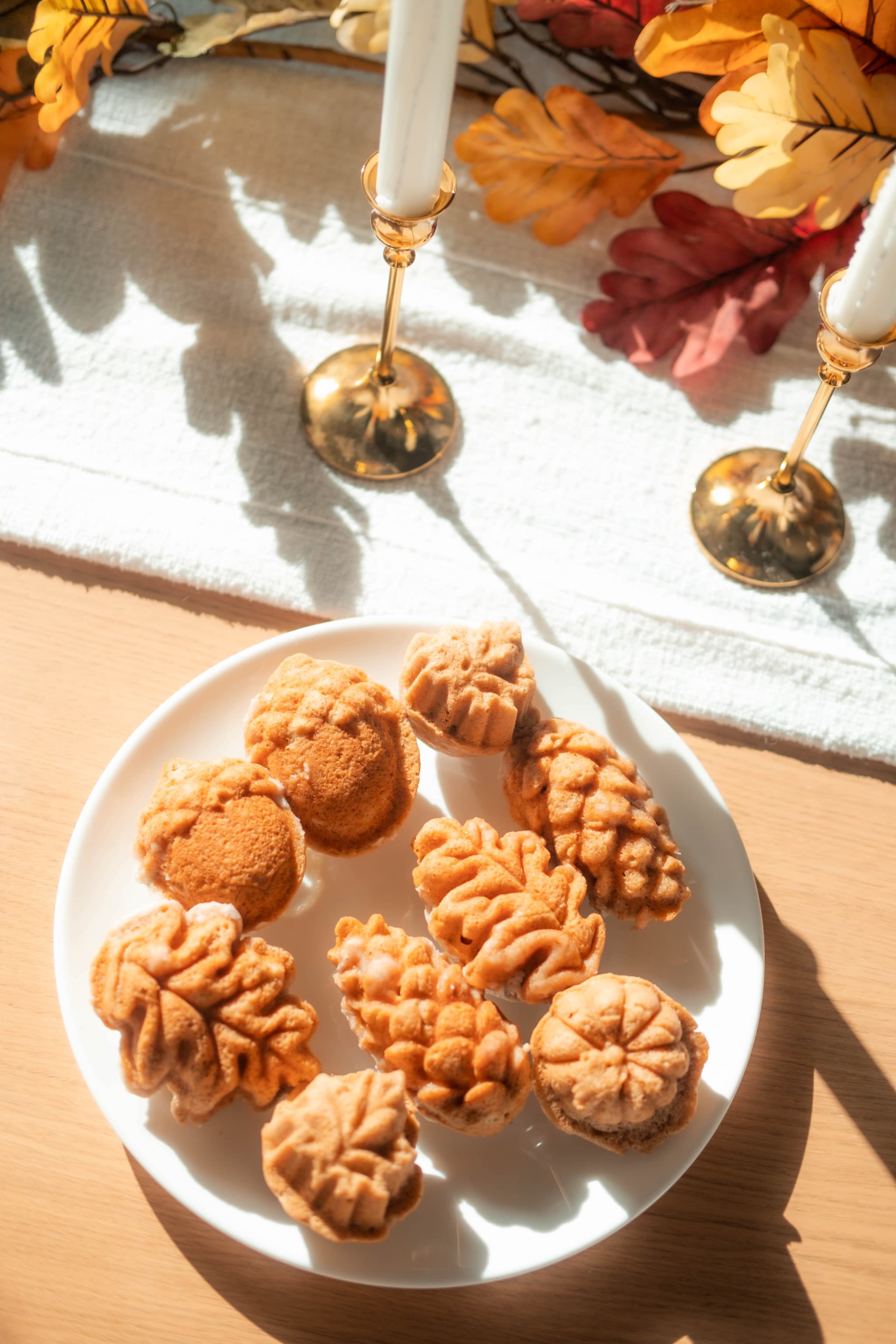 Falling Leaf Cakelets